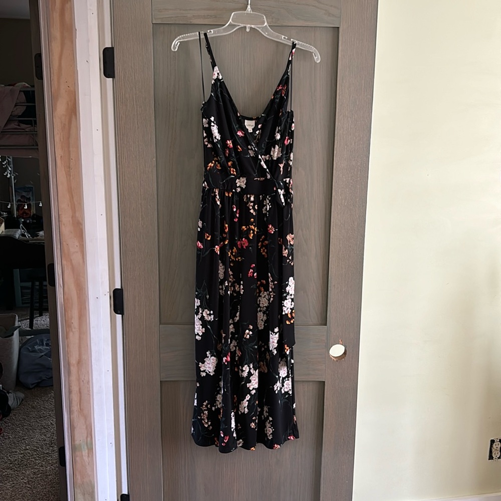 EUC size small Kaileigh jumpsuit in black floral print - Picture 3 of 6